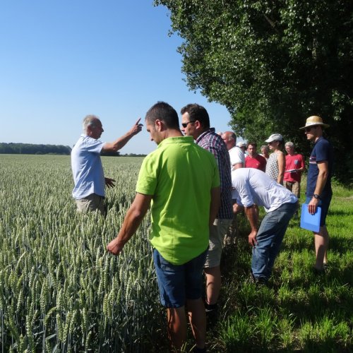 Accompagner le monde agricole
