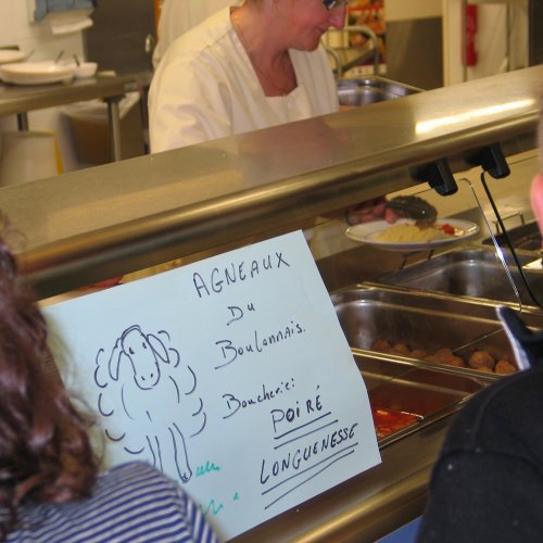 Introduire des produits locaux dans les cantines scolaires